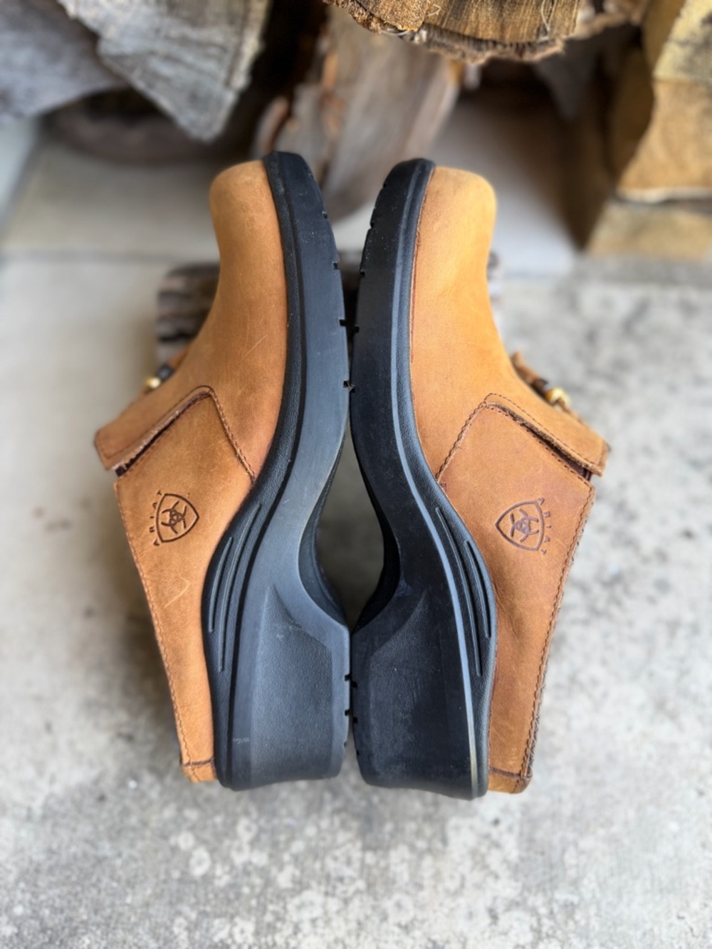 Ariat Mendocino Tan Leather Tassel Slip-On Clogs Sz- 7.5B. Y - Picture 3 of 12